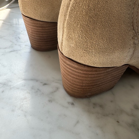 MADEWELL Tan Suede Western Ankle Boots Sz8, Stacked Heel, Classic Khaki Booties - Picture 9 of 10